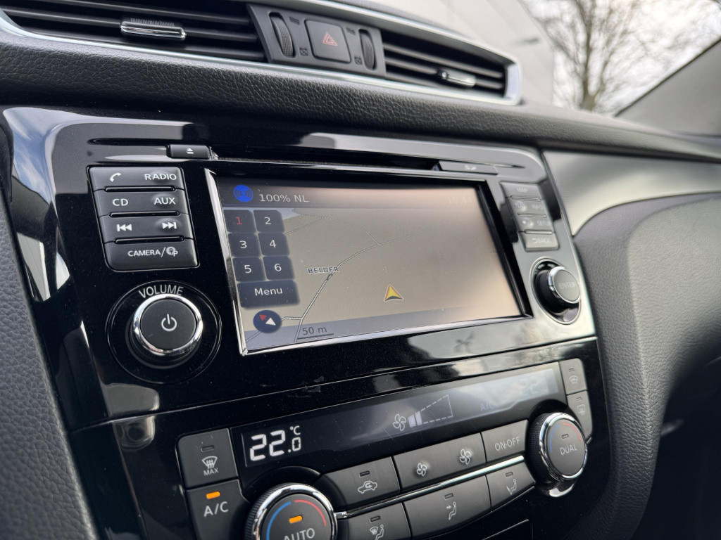 Nissan Qashqai 1.2 tekna | trekhaak | panoramadak | navigatie | 360° camera