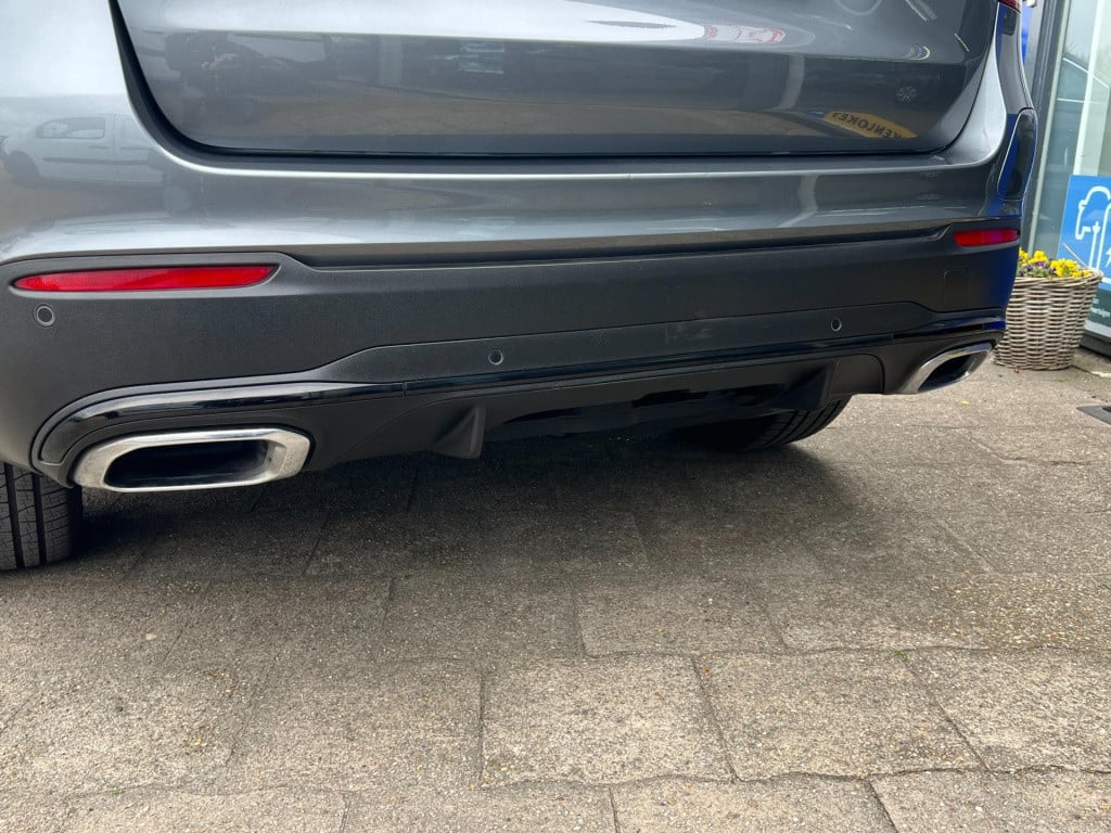 Mercedes-Benz Glc 300de 4matic business solution amg, trekhaak, panoramadak