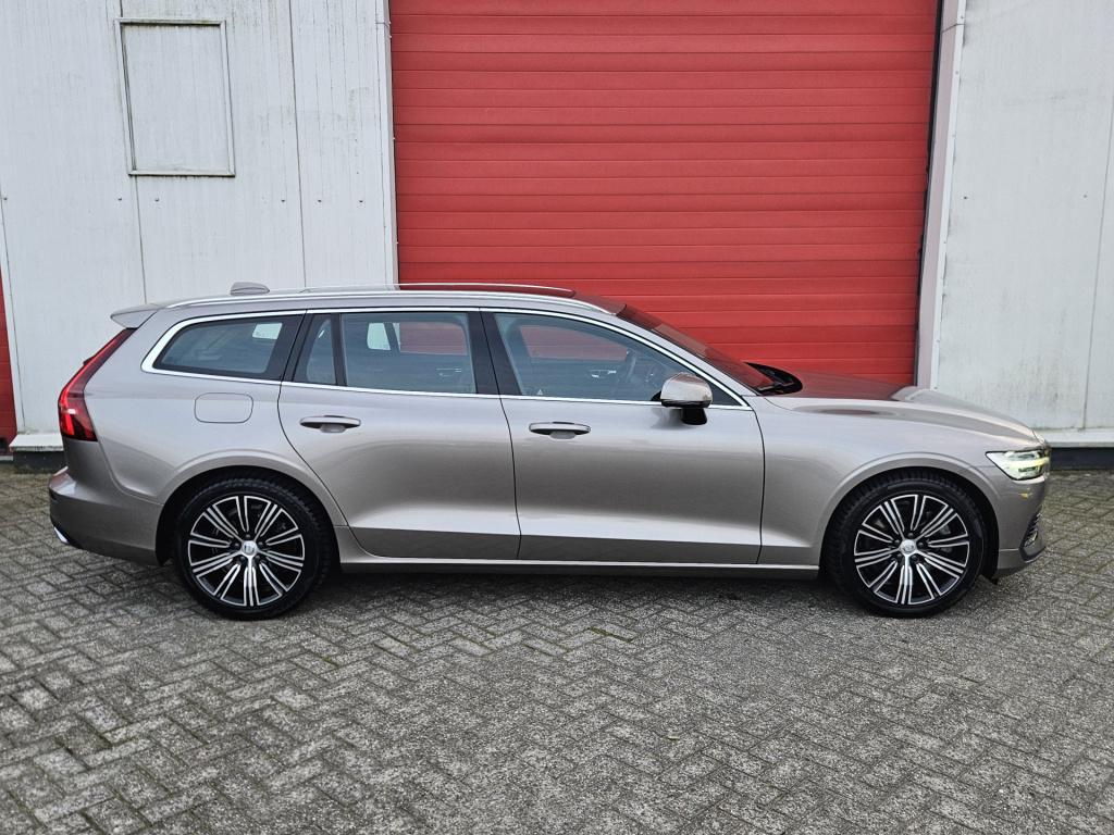 Volvo V60 2.0 t8 twin engine awd inscription | pano | elek. trekhaak