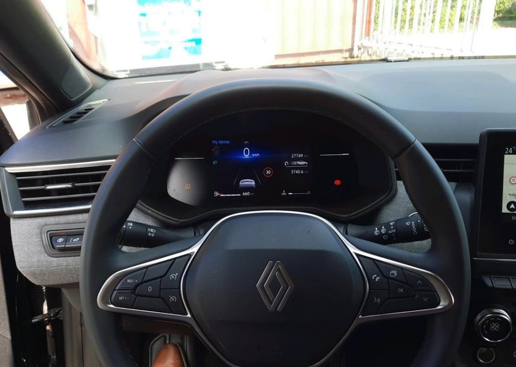 Renault Clio 1.0 tce 90 gpf techno