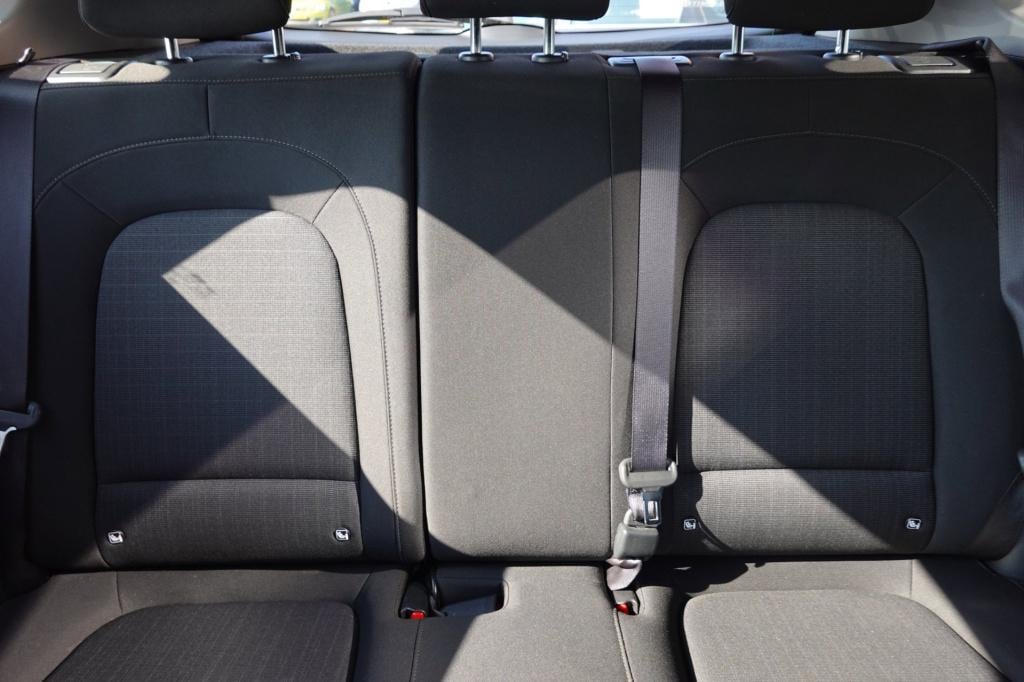 Hyundai Kona 1.6 gdi hev fashion sky