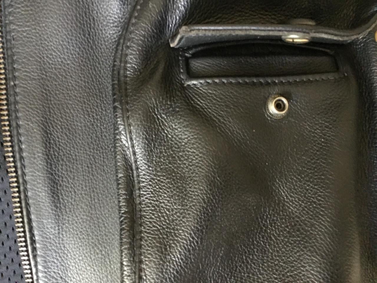 Motorjack.  Leer.  Triumph