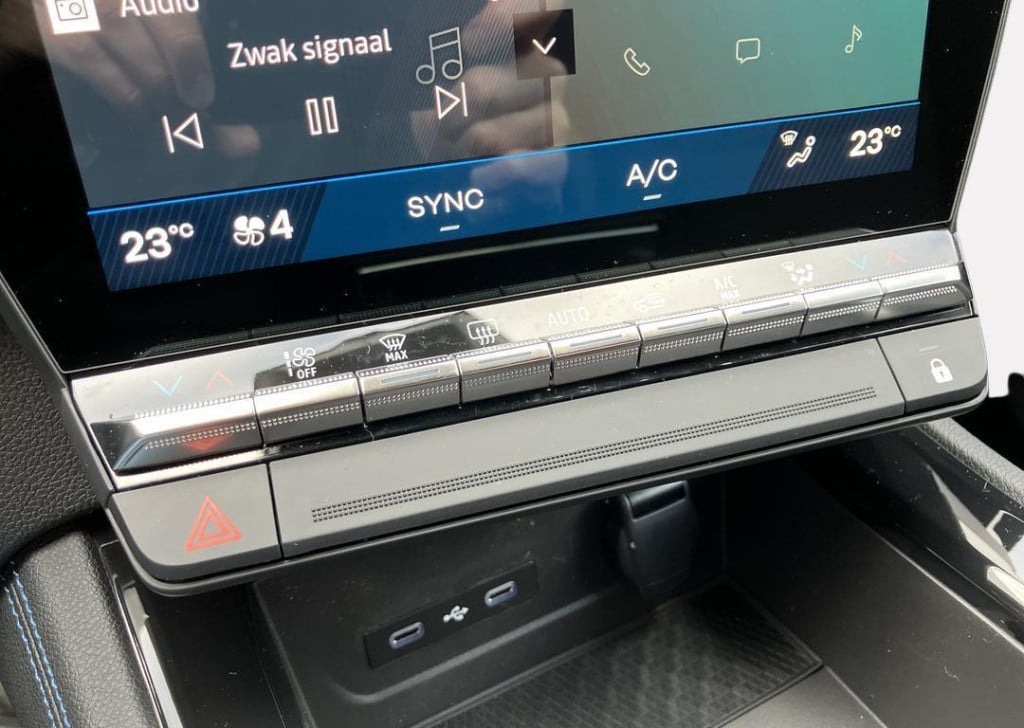 Renault Austral 1.2 e-tech hybrid 200 techno esprit alpine - demo