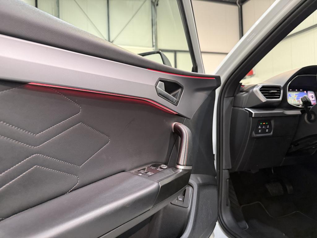 Seat Leon sportstourer 1.0 etsi 110pk dsg fr | leder | trekhaak | beats aud