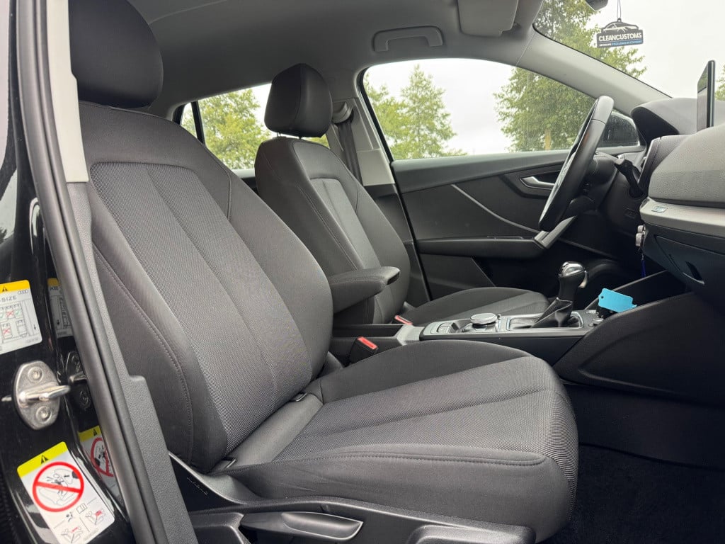 Audi Q2 35 tfsi matrix led * camera * stoelverwarming * acc * keyless