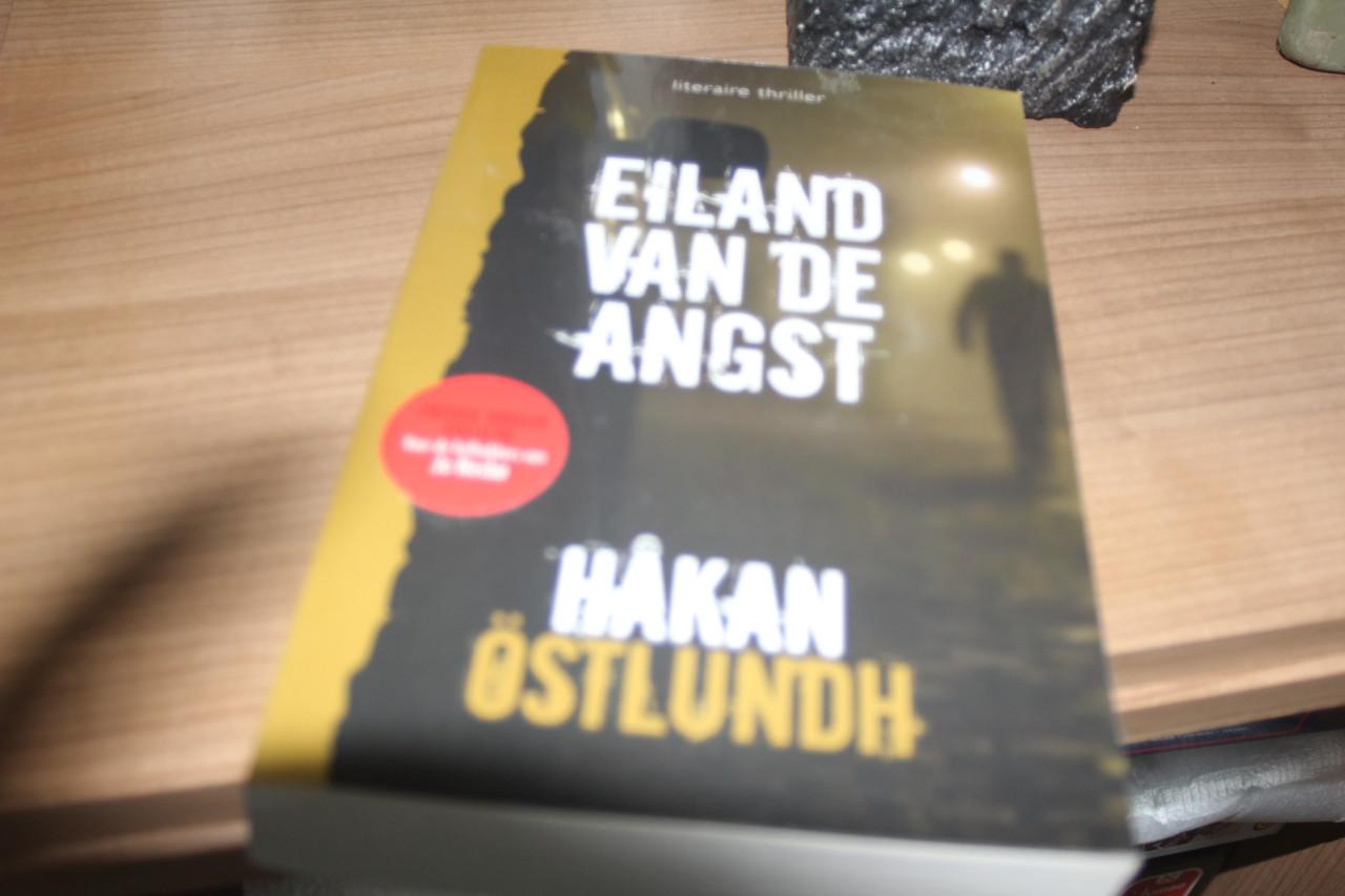 Div boeken en schrijvers