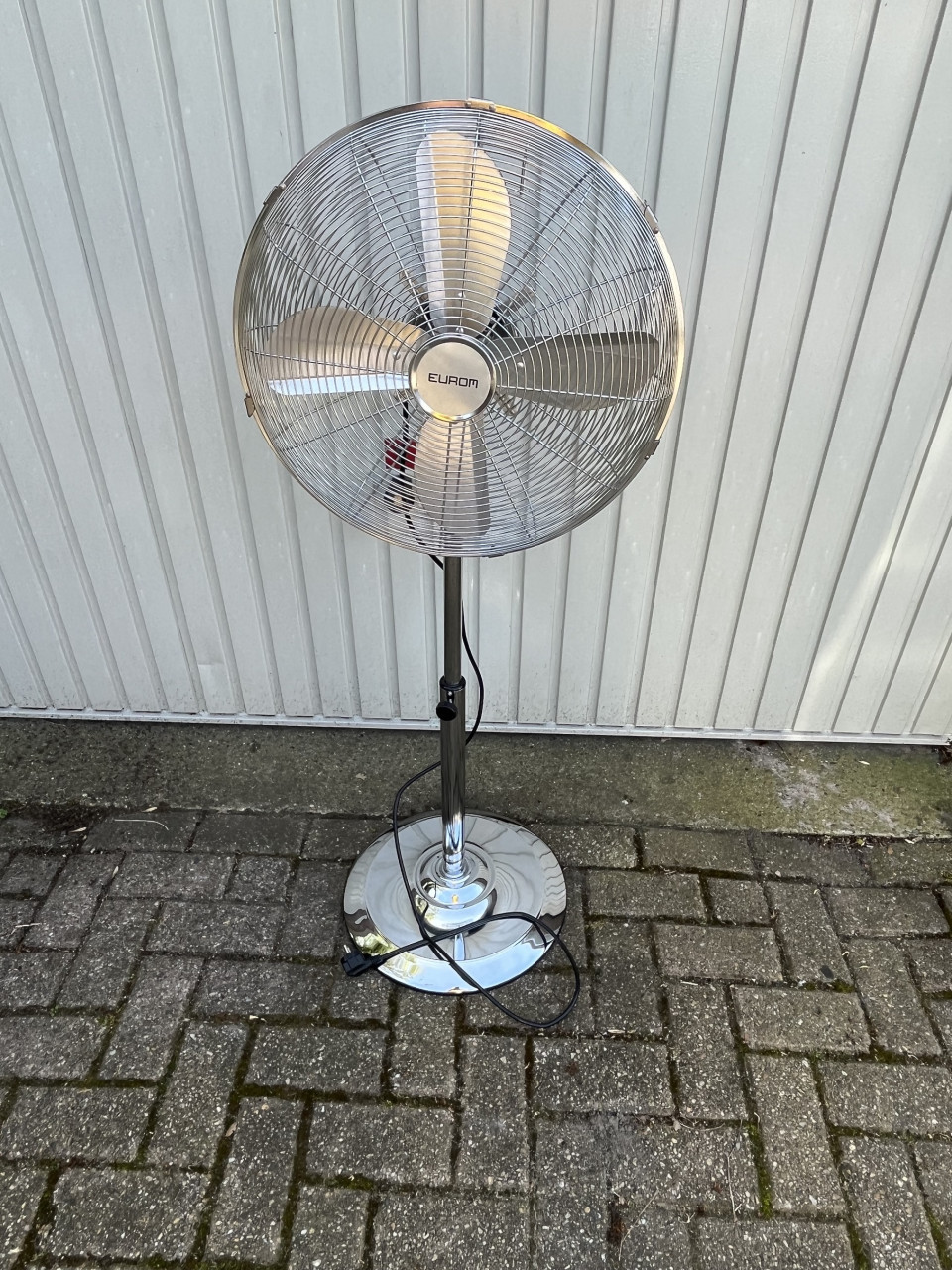 Ventilator