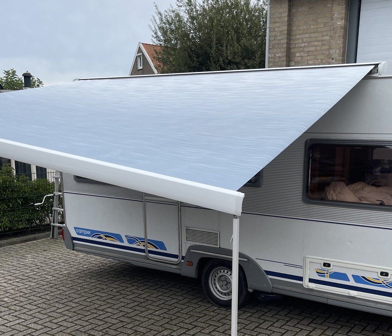Dethleffs 460 | vast bed | voortent | evt. mover luifel
