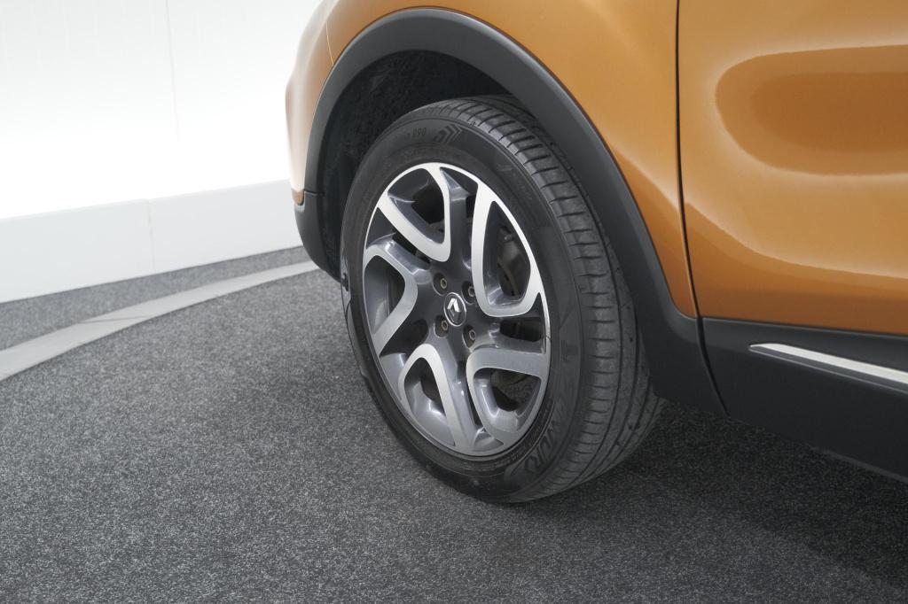 Renault Captur tce 120 edc intens | camera | stoelverwarming | navigatie | 