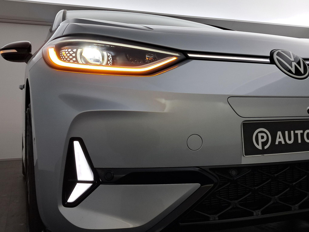 Volkswagen Id.3 gtx performance 79 kwh accu, 240 kw / 326 pk hatch