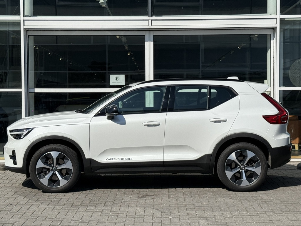 Volvo XC40 b4 197pk plus dark| 360camera| adap.cruise| elek.stoelen