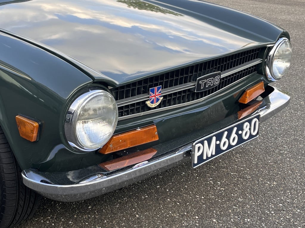Triumph TR6 soft top