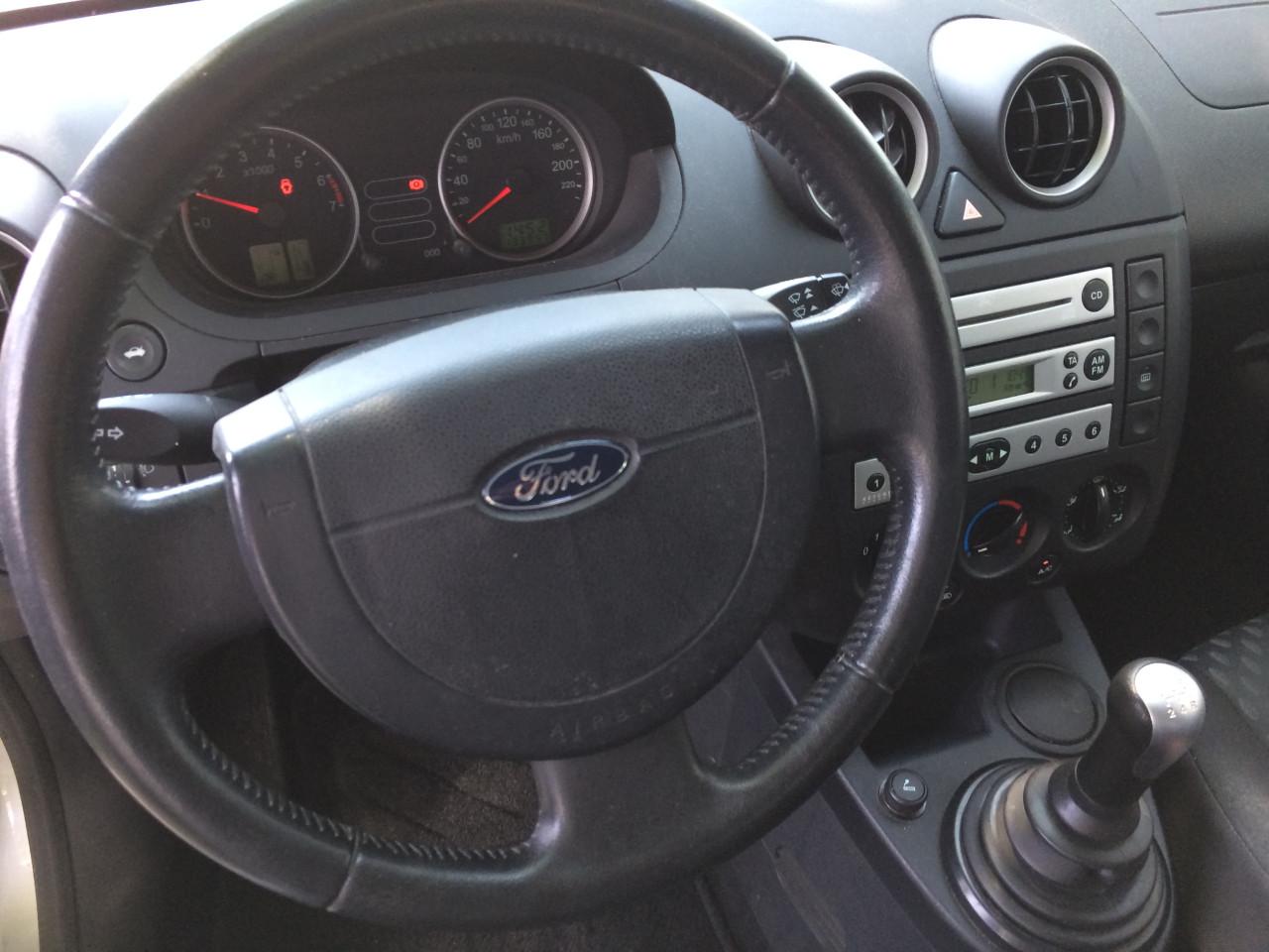 Ford Fiesta 1.3 Futura