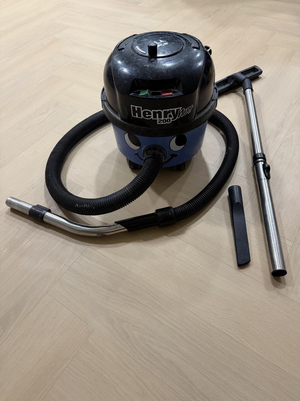 Numatic Stofzuiger Henry 200