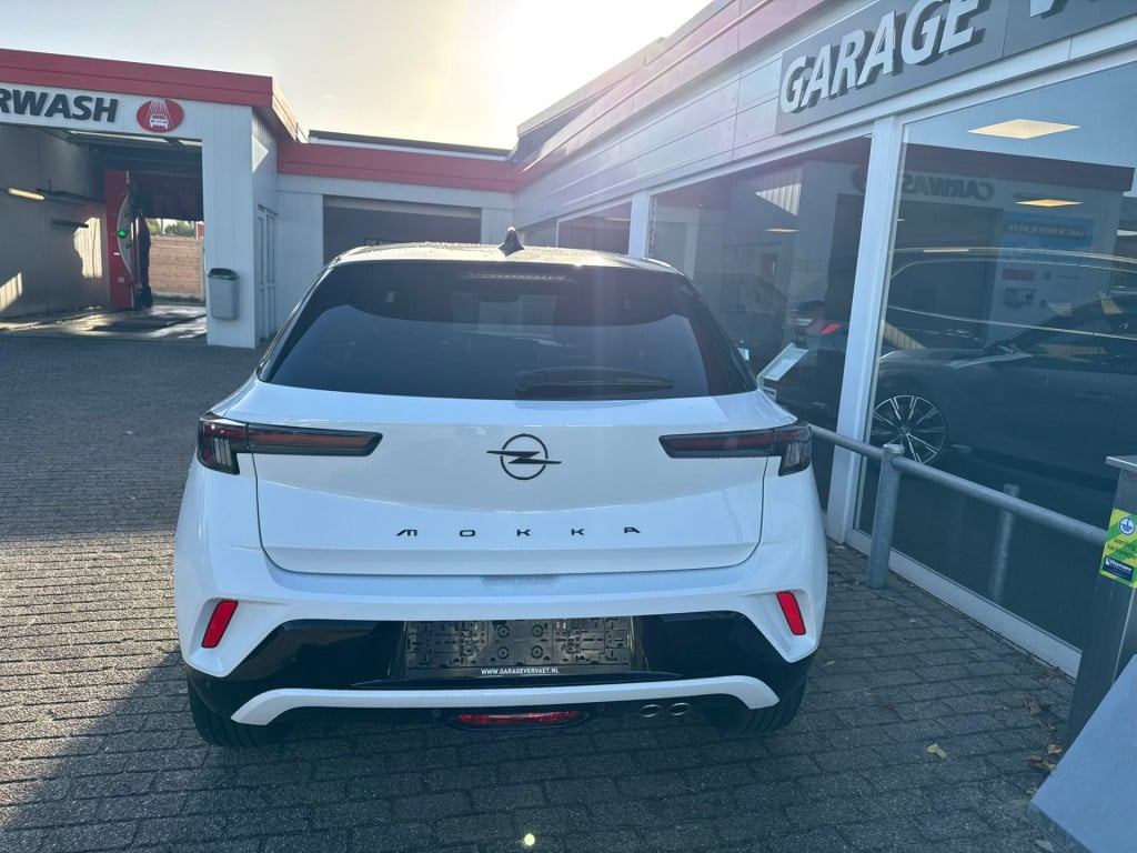 Opel Mokka 1.2 turbo gs black pack (model 2025)