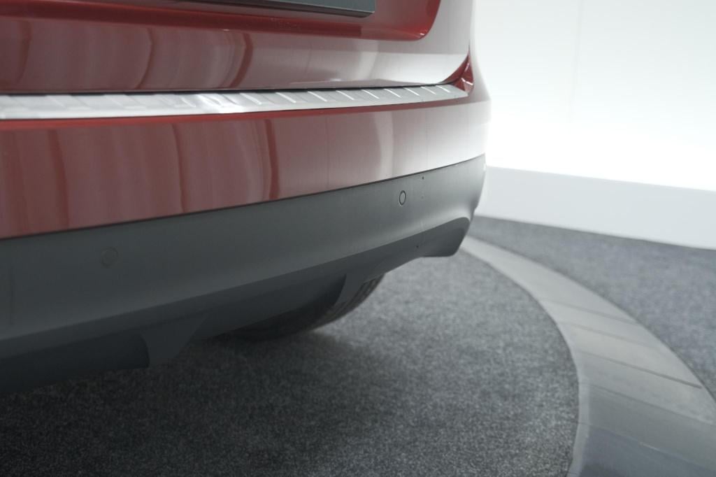 Renault Scenic tce 140 edc limited | camera | stoelverwarming | navigatie |