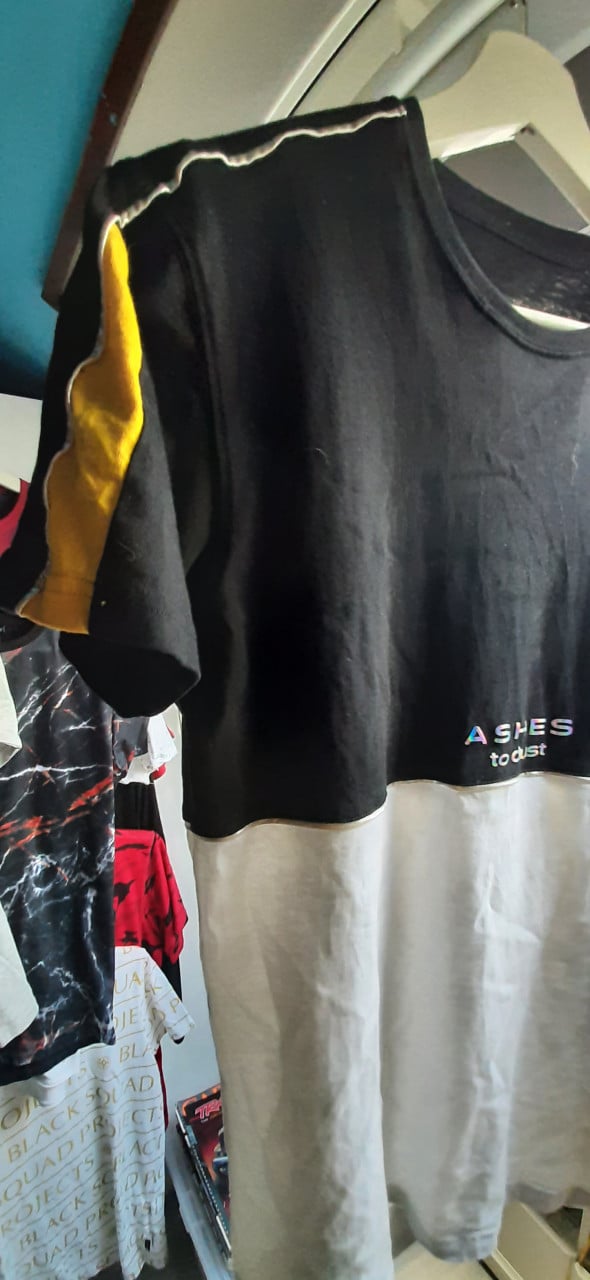 Te koop, diverse kleding