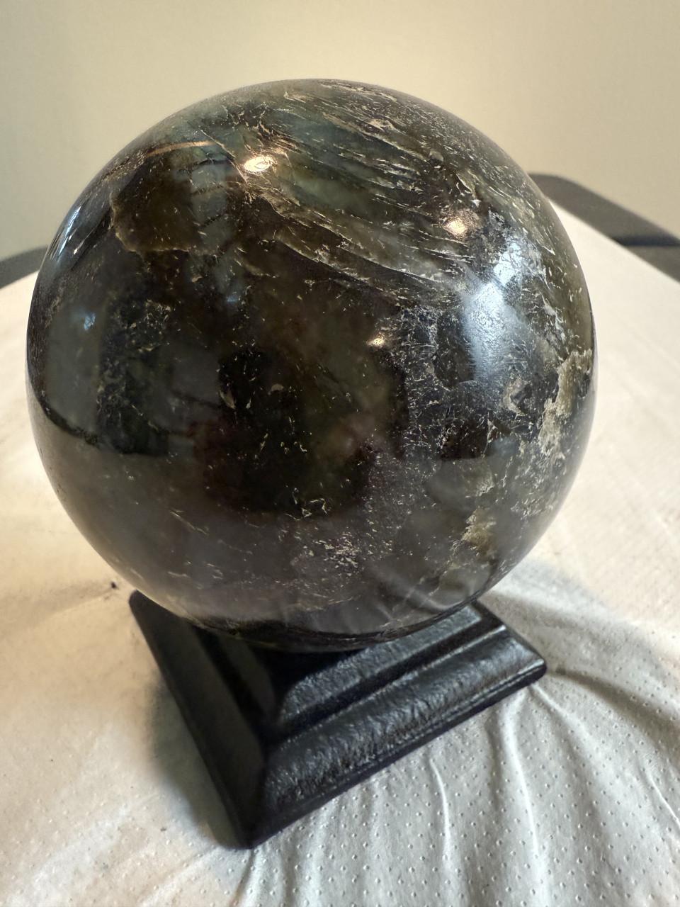 Mineralen: labradoriet bol