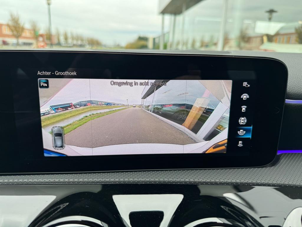 Mercedes-Benz A-Klasse 250 e business solution amg night limited automaat ,