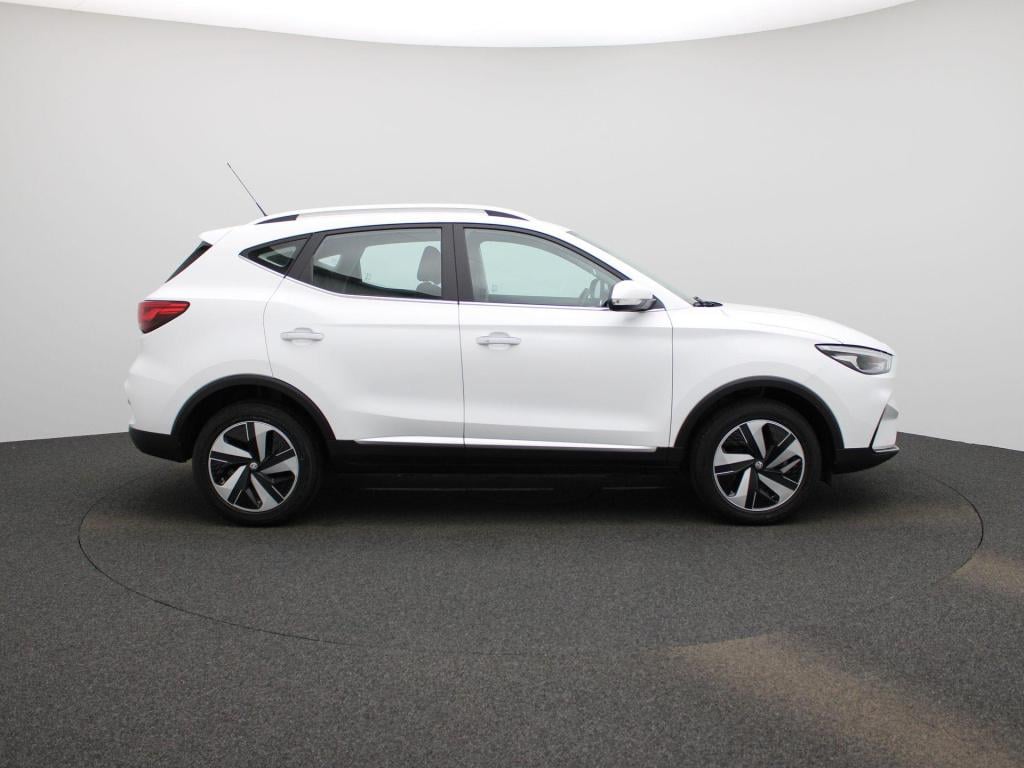 MG ZS standard range 51 kwh comfort