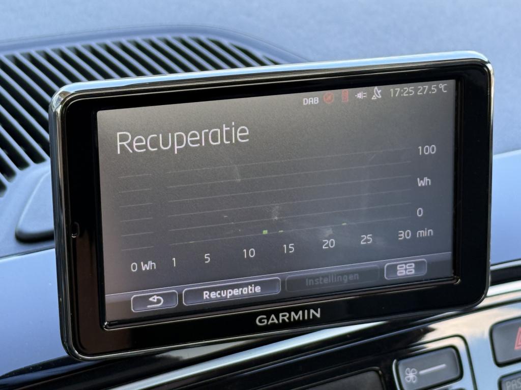 Volkswagen E-up! | pano | stoelverwarming | voorruitverwarming | cruise | d