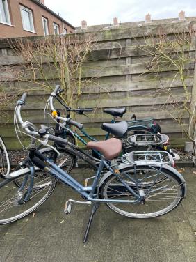 Damesfietsen.