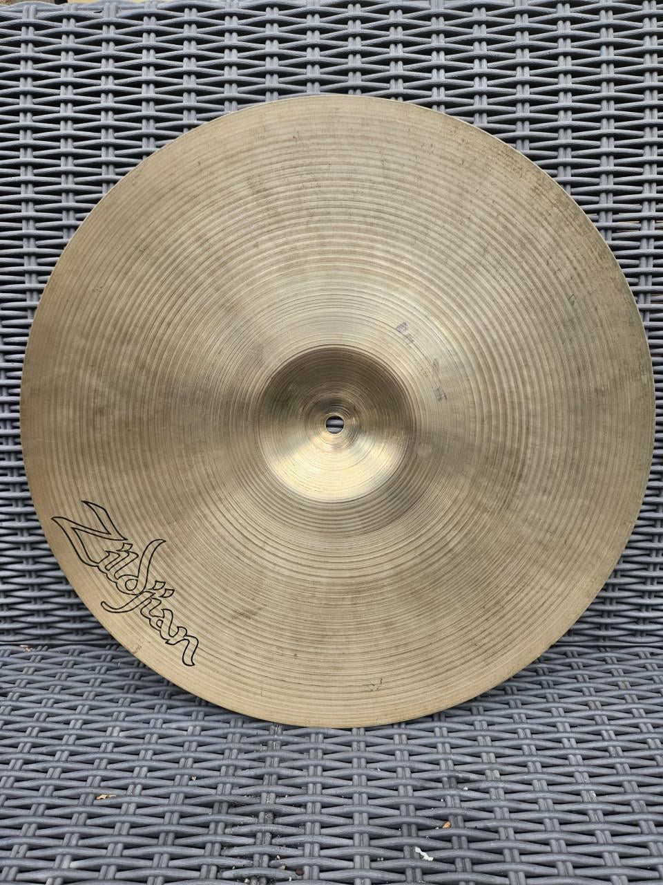 Zildjian Avedis 16" Light Ride 1164 gram