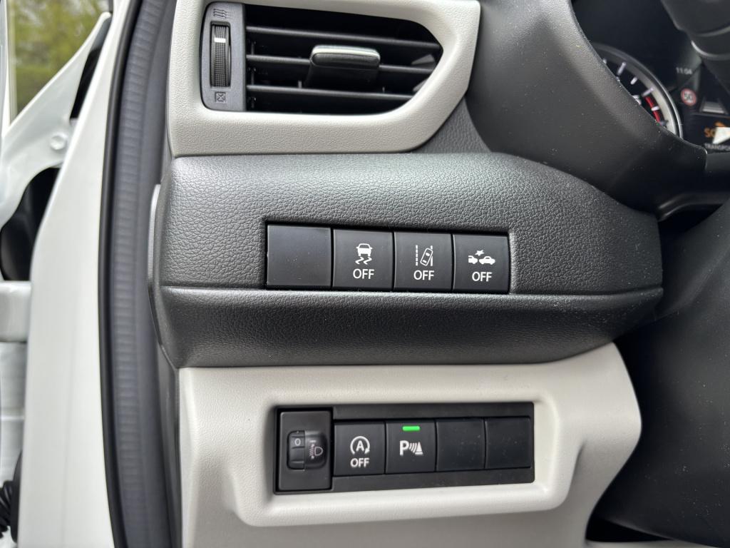 Suzuki Swift 1.2 style smart hybrid