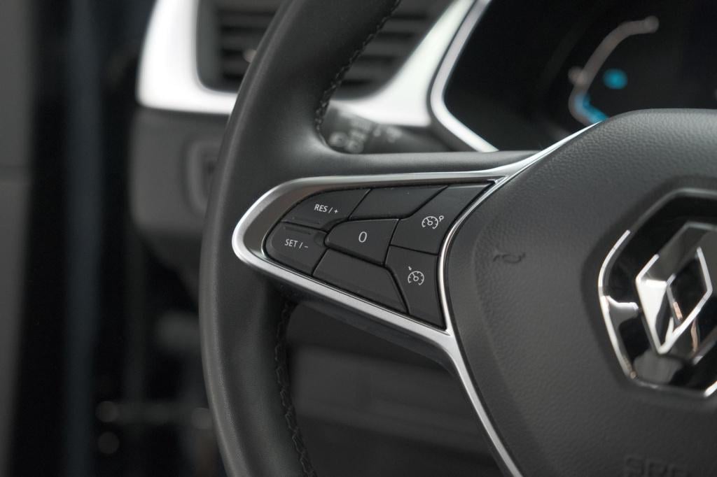 Renault Captur 1.6 e-tech full hybrid 145 techno | camera | navigatie | par