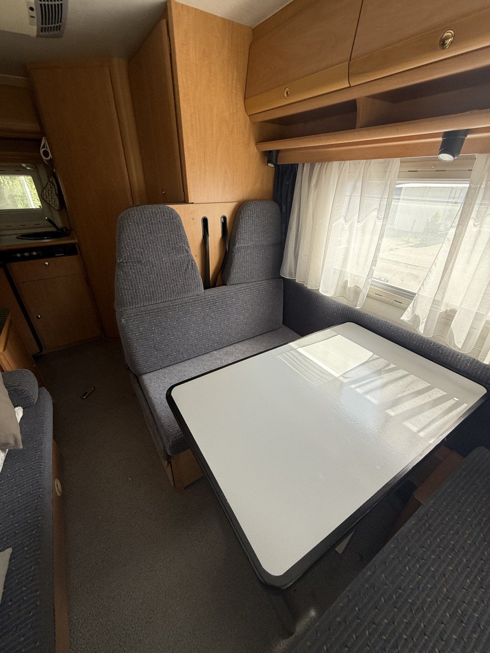 Dethleffs globetrotter integraal camper