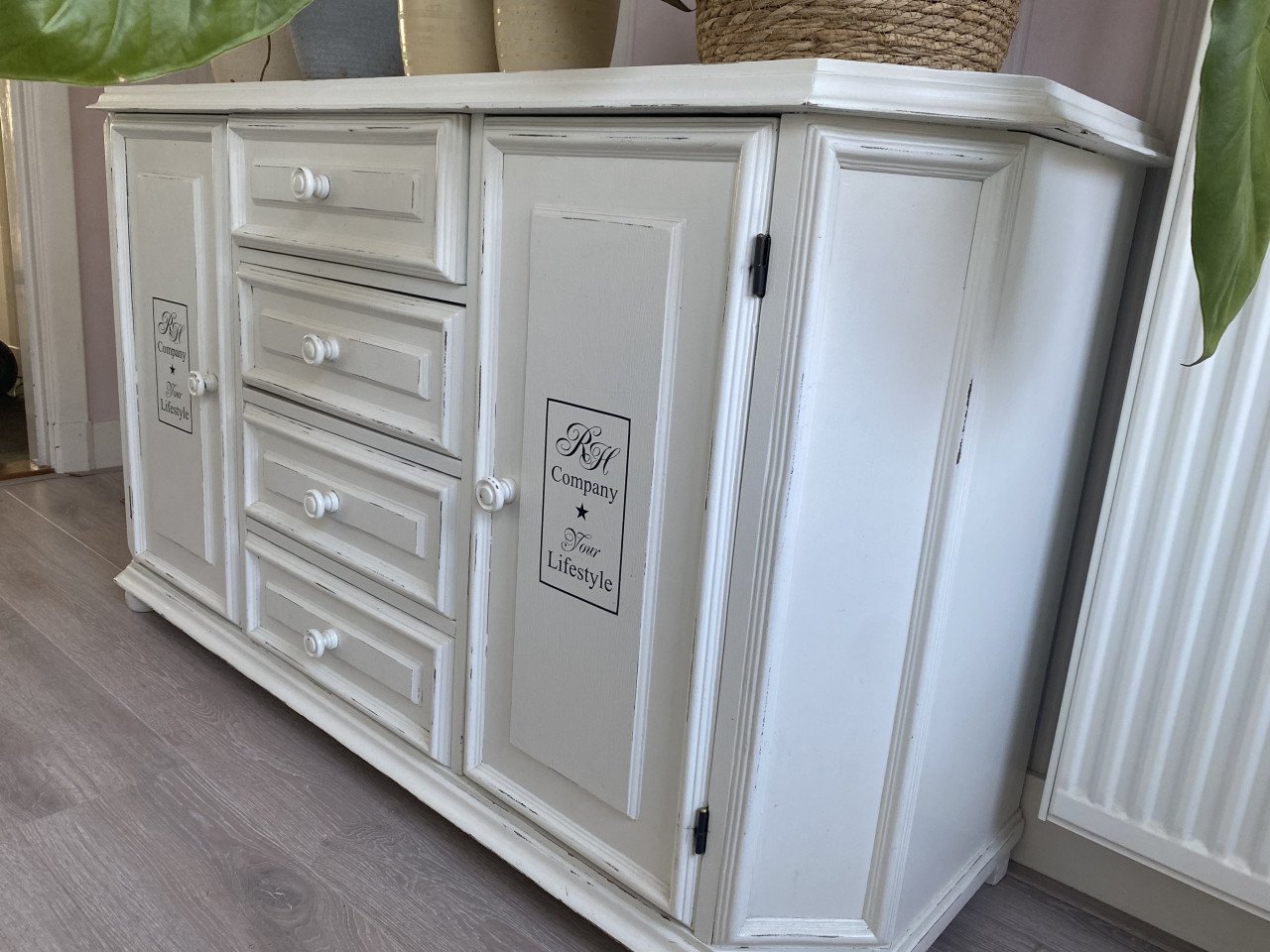 Dressoir kast