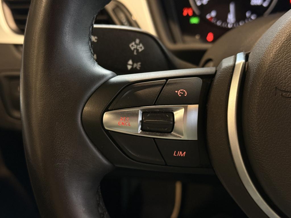 BMW X1 xdrive25e high executive m-sport | led | afn trekhaak | stoelverwarm