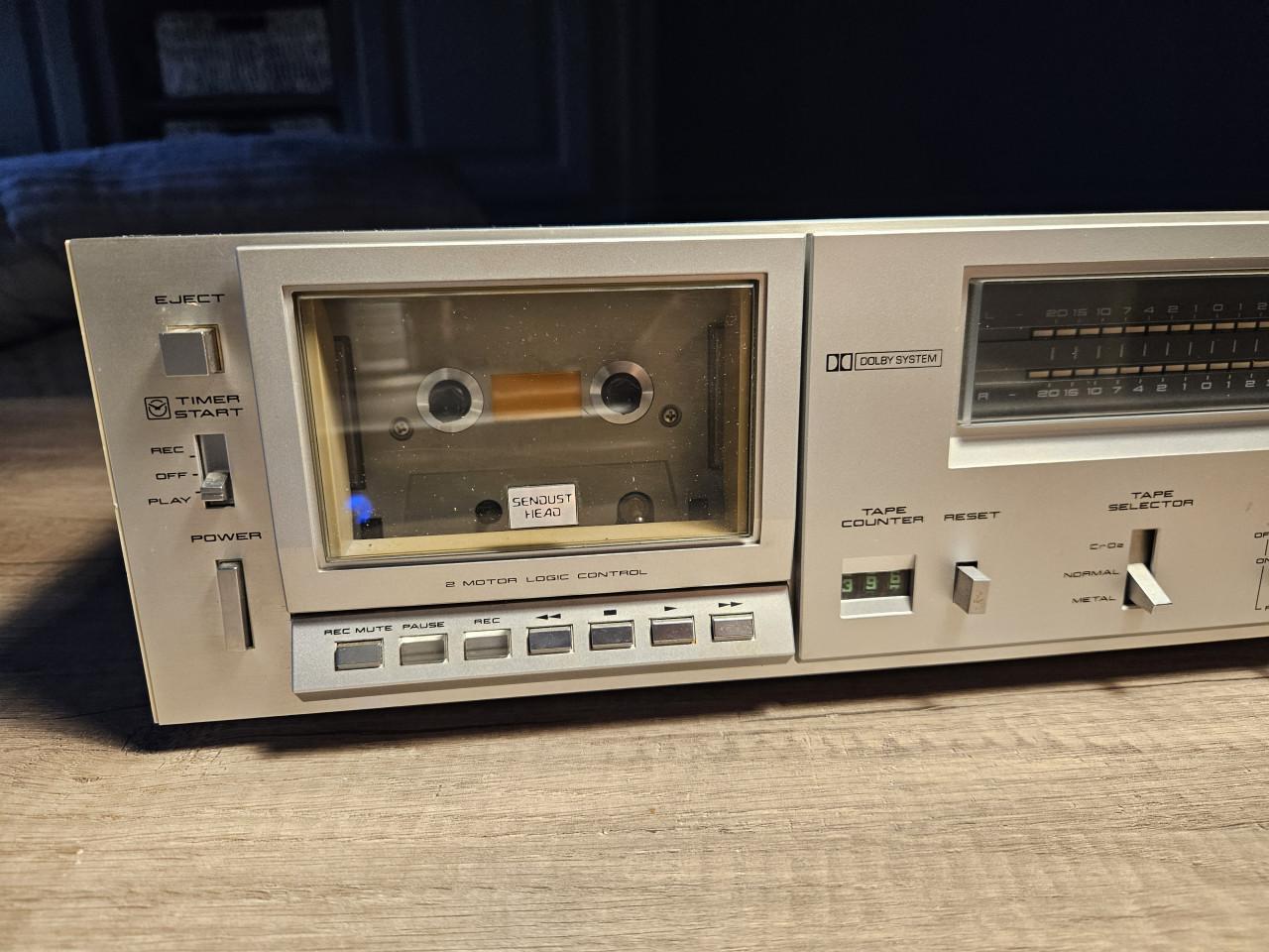 Mooi werkend vintage zilver AKAI CS F11 cassettedeck...