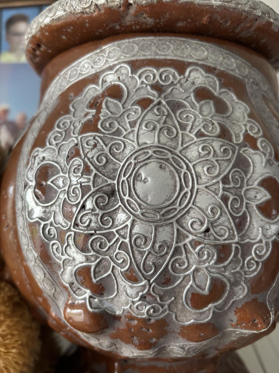 2  MOOIE OUDE POTTEN MET DEKSEL