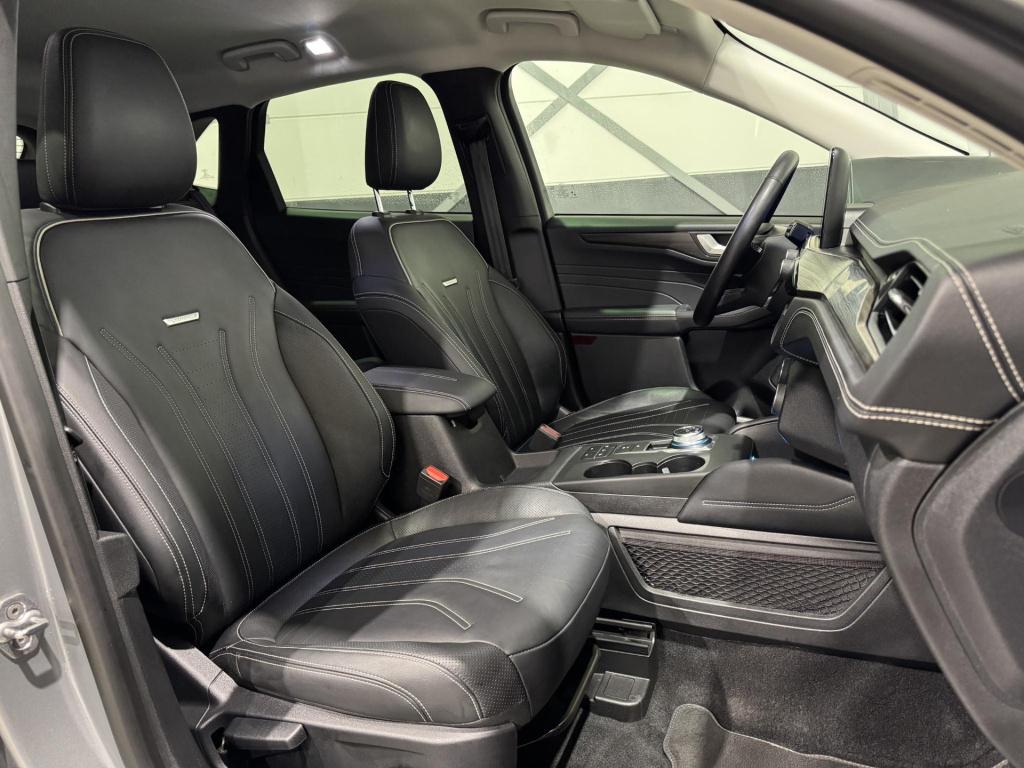 Ford Kuga 2.5 phev vignale soh 90%