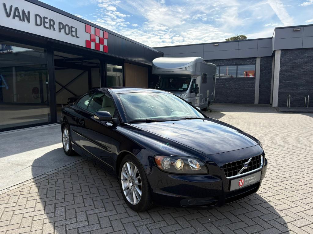 Volvo C70 convertible 2.4 momentum
