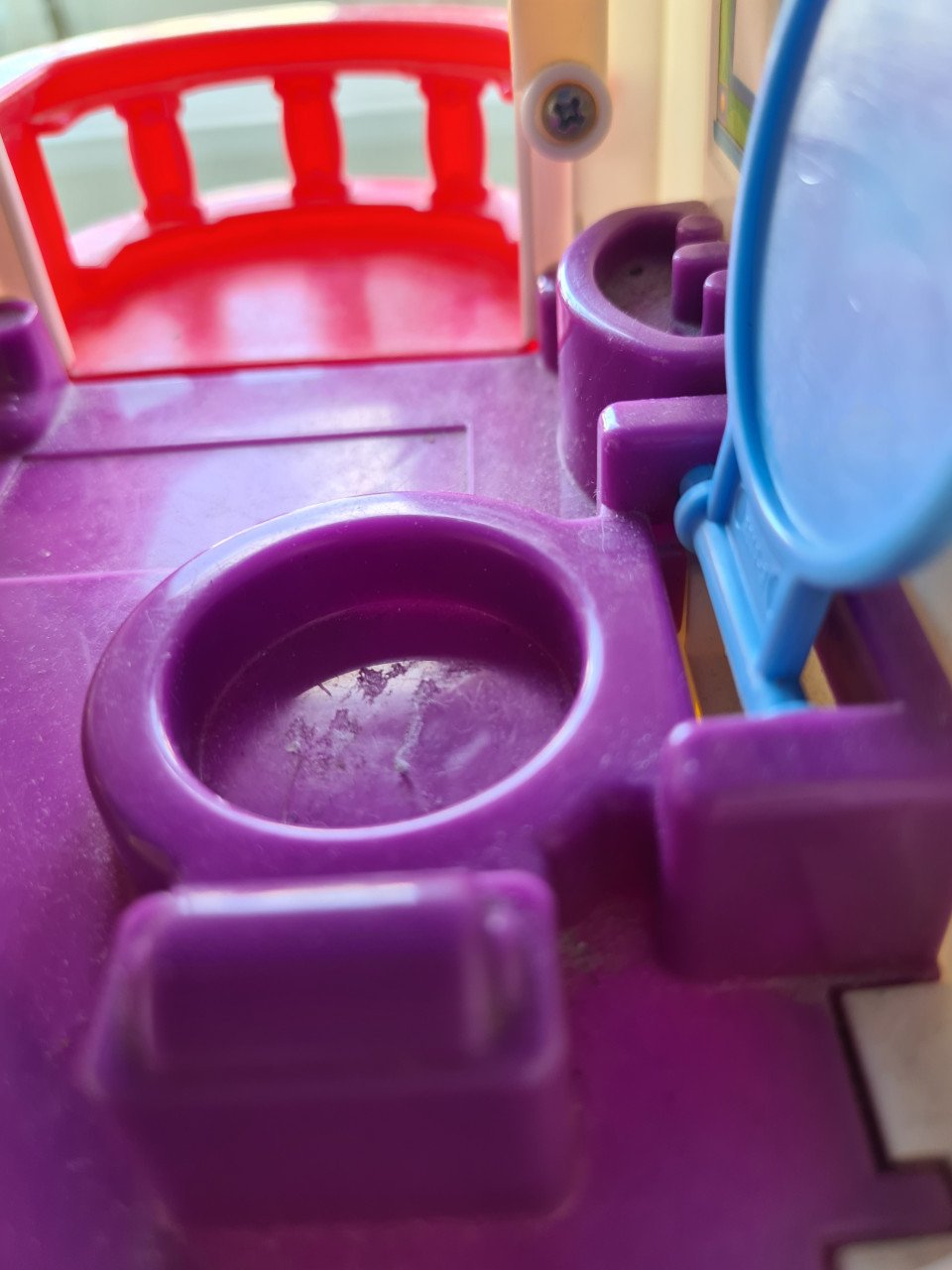 Fischer Price Little People huis met 6 geluiden.