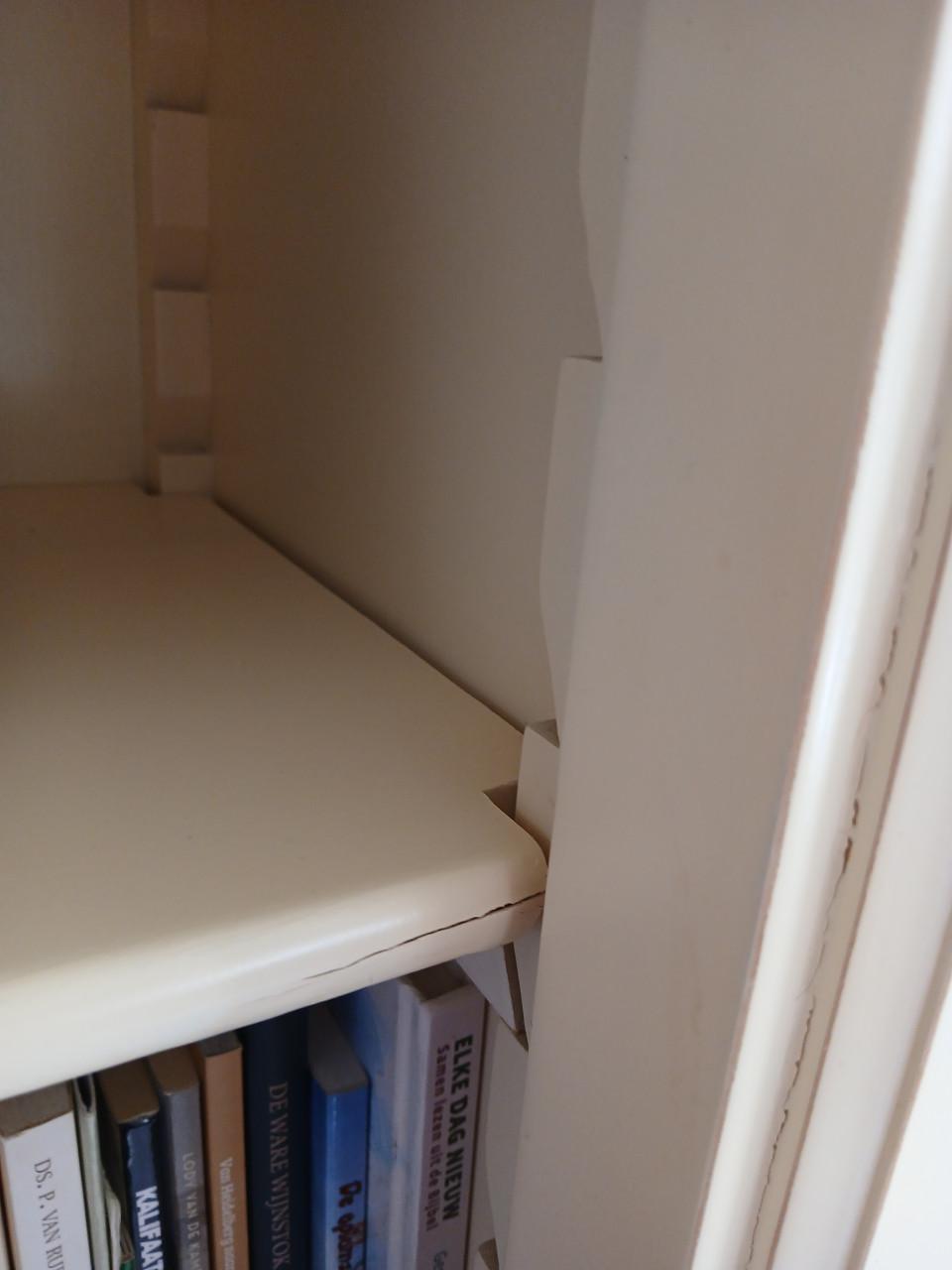 Grote opknap kast / boekenkast 40x200x240 (lbh)