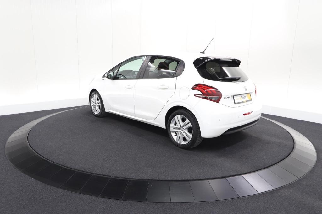 Peugeot 208 puretech 82 signature | parkeersensoren | apple carplay | navig