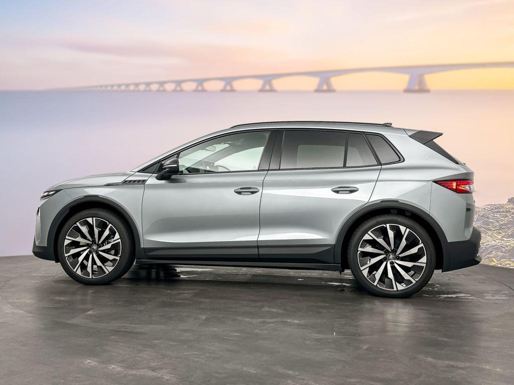 Skoda Elroq sportline elektromotor 210 kw / 286 pk suv elektri