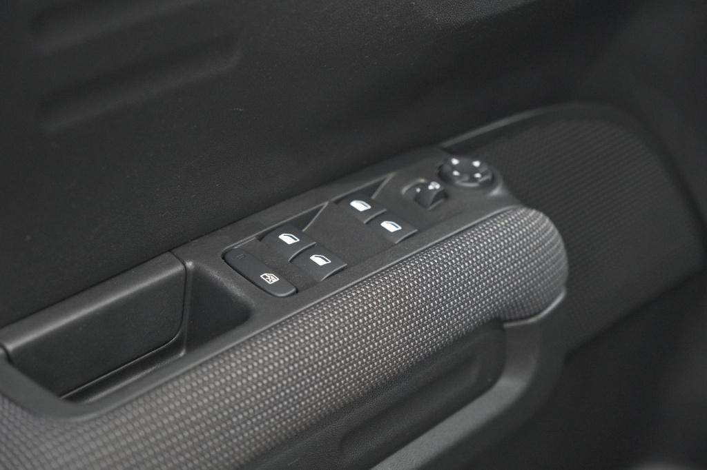 Citroen C3 Aircross puretech 110 s&s business | camera | dodehoekdetectie |