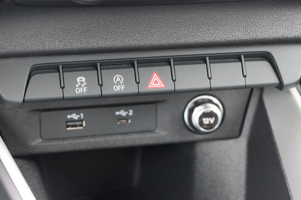 Audi A1 Sportback 25 tfsi pro line | carplay | airco | virtual cockpit