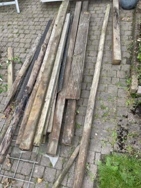 Gratis op te halen : hout, plycarbonaat platen