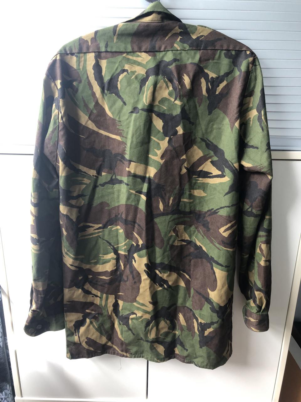 Diverse camouflagekleding maat M