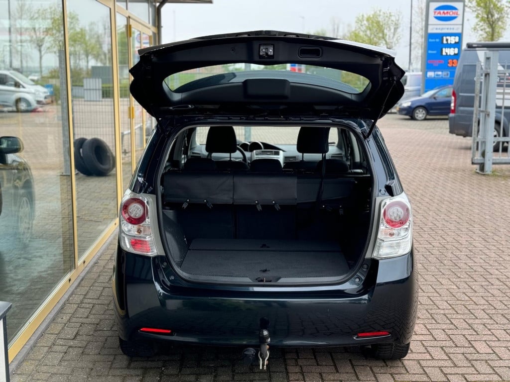 Toyota Corolla Verso 1.6 vvt-i comfort