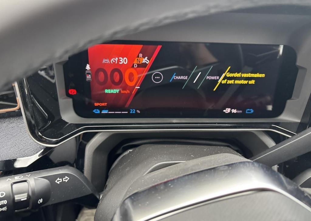 Renault 4 comfort range techno 52 kwh - demo / v2g / pack winter premium