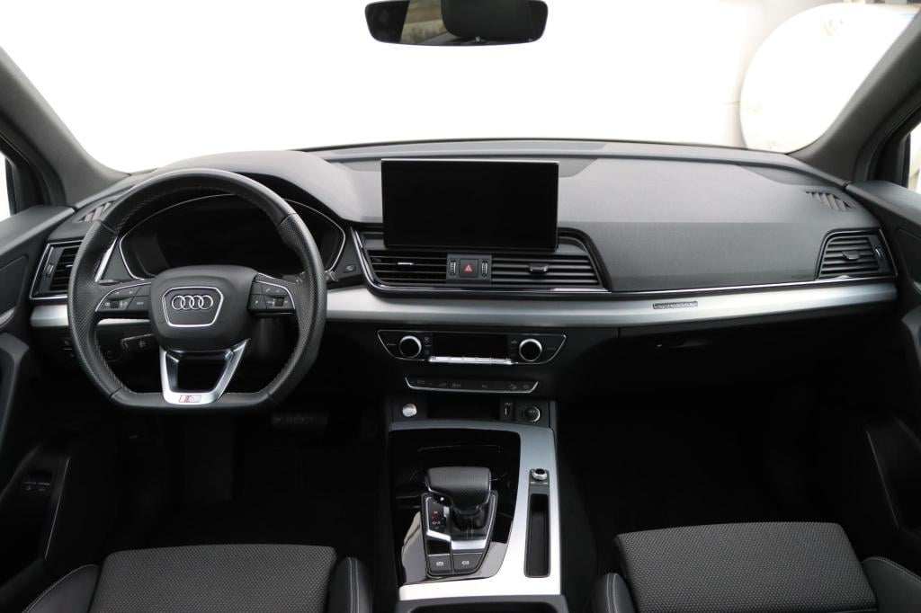 Audi Q5 50 tfsi e s edition 300pk s tronic | soh 97,4% |