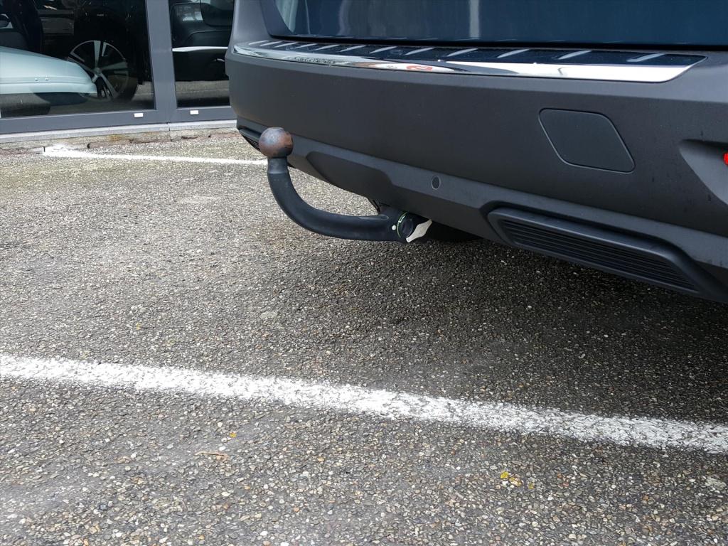 Peugeot 5008 1.2 130pk s&s allure pack business 7p apple carplay & android 