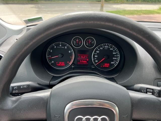Audi A3 2.0 fsi attraction