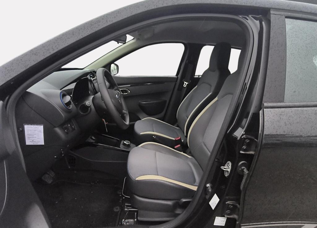 Dacia Spring comfort plus (orange pack) 27 kwh